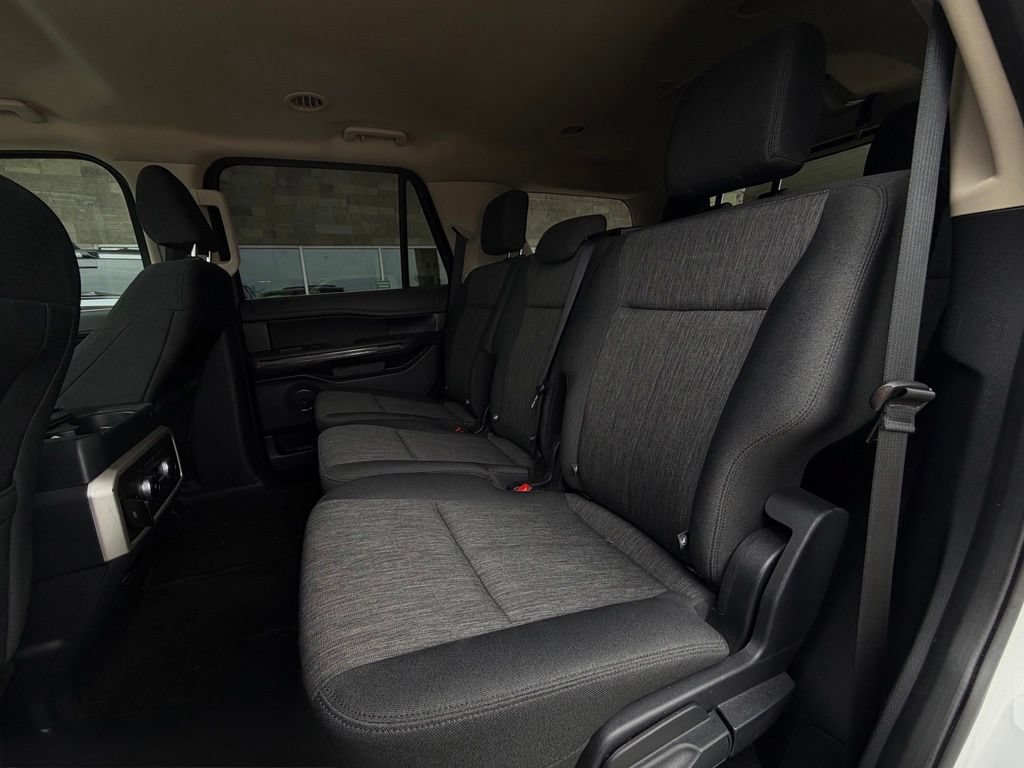 Used 2022 Ford Expedition XLT AWD/4WD image 21