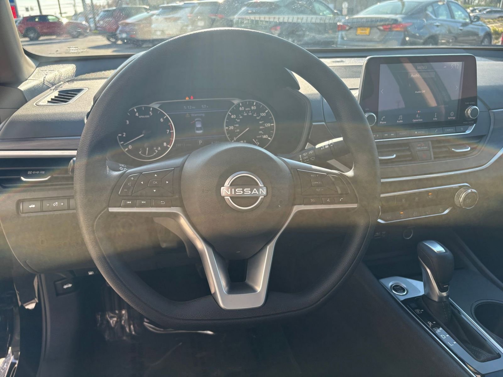 Used 2025 Nissan Altima 2.5 SV FWD image 28