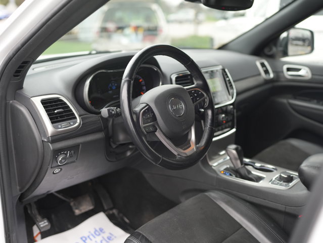 Used 2022 Jeep Grand Cherokee Laredo X AWD/4WD image 12