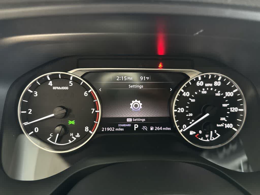 Used 2024 Nissan Rogue SV FWD image 15