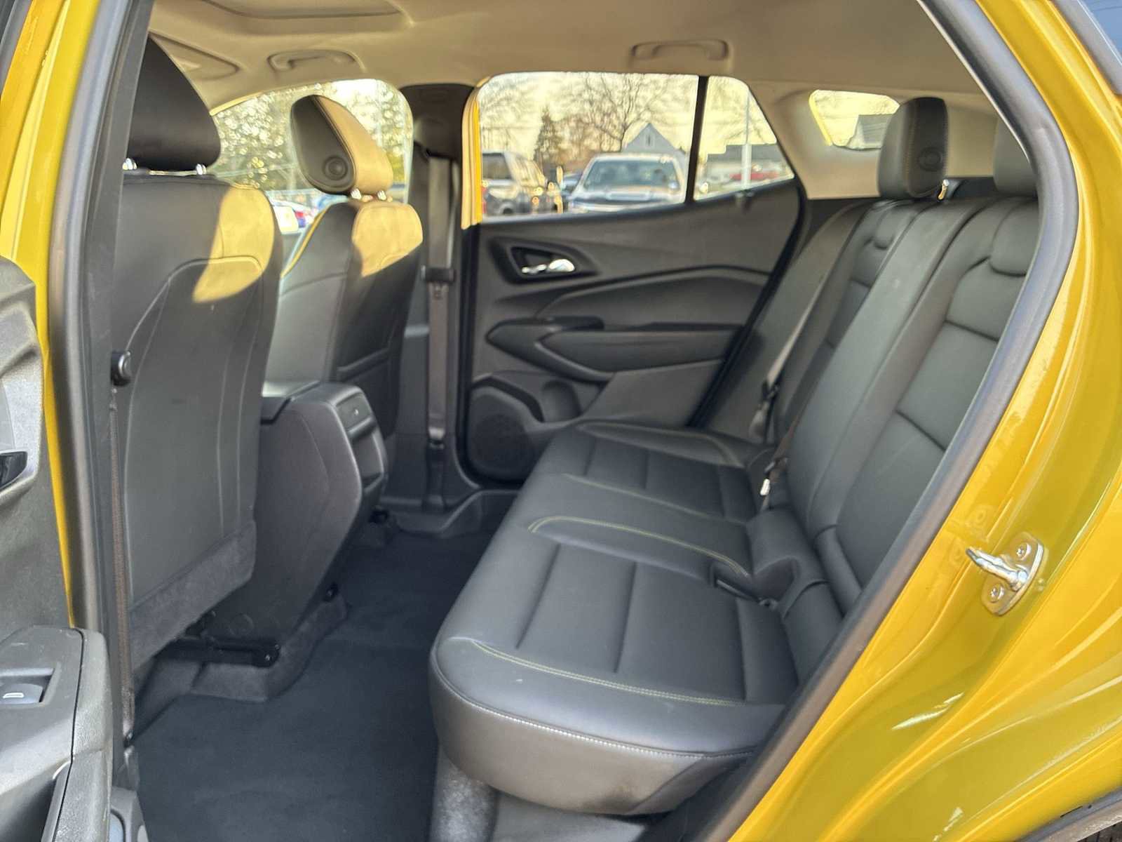 Used 2024 Chevrolet Trax ACTIV w/ Sunroof Package image 25