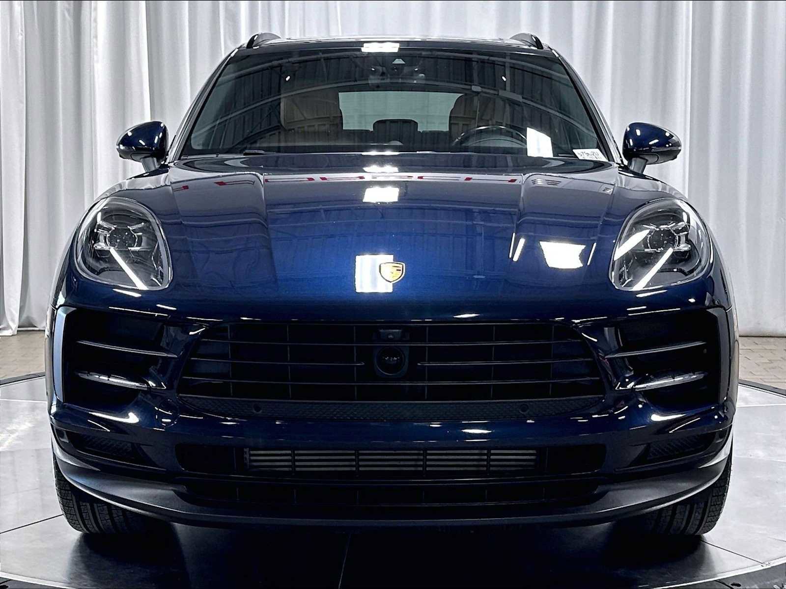 Used 2021 Porsche Macan AWD/4WD image 12
