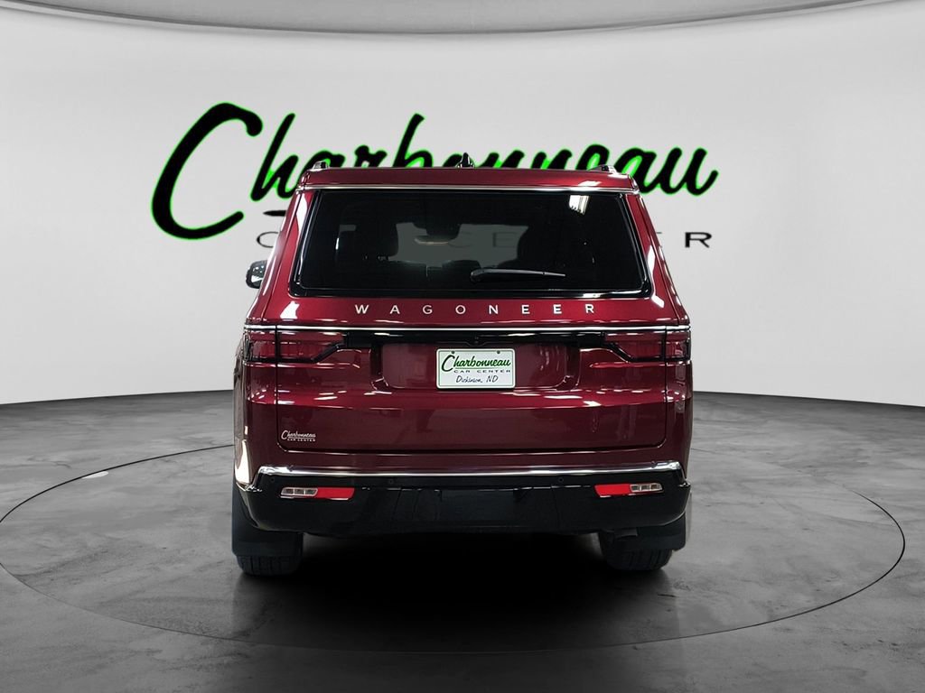 Used 2025 Jeep Wagoneer L Series III AWD/4WD image 4