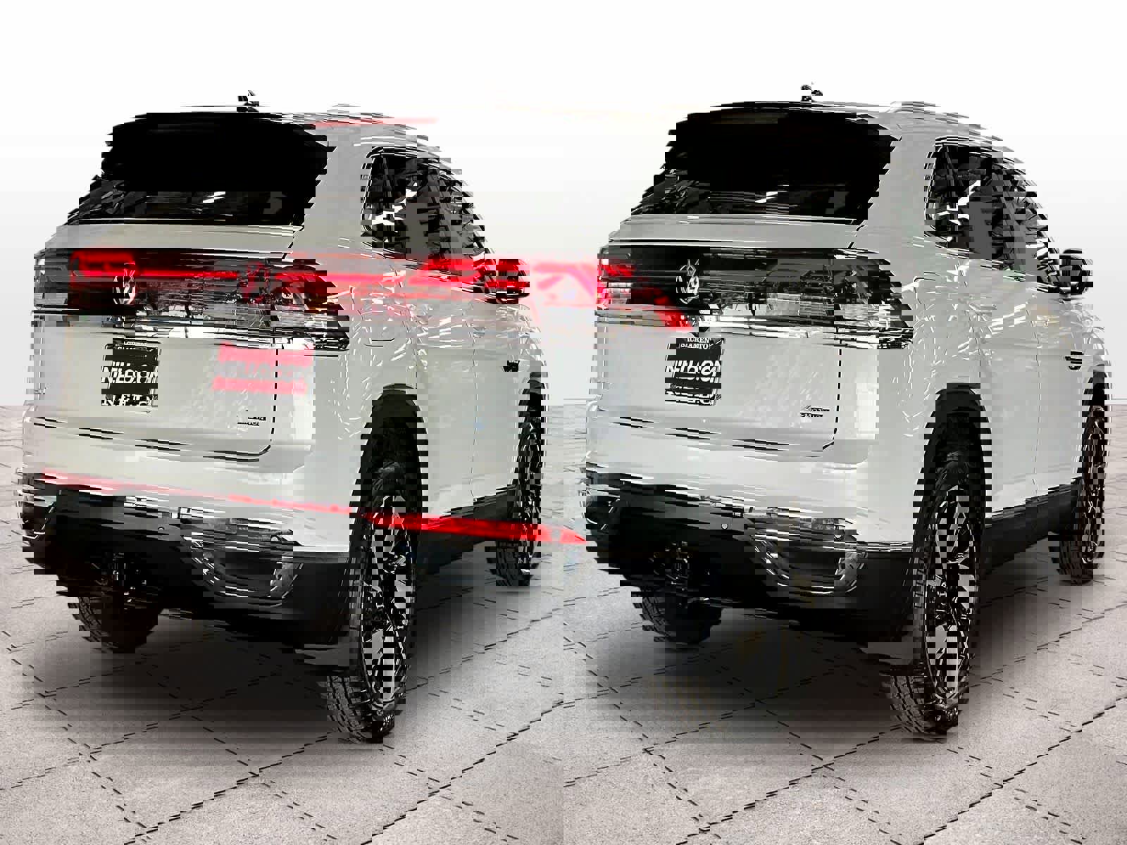New 2026 Volkswagen Atlas Cross Sport SEL image 4
