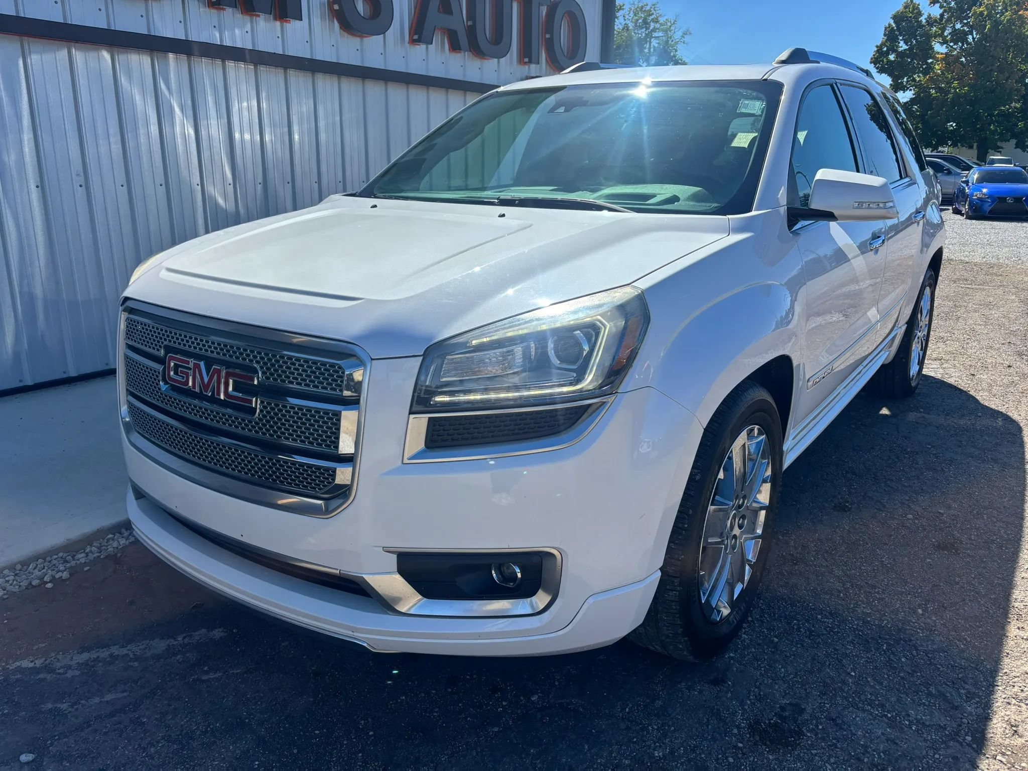 Used 2016 GMC Acadia Denali AWD/4WD image 13