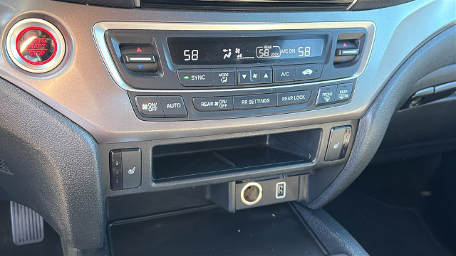 Used 2022 Honda Pilot Sport image 18