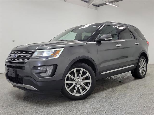 Used 2017 Ford Explorer Limited image 1