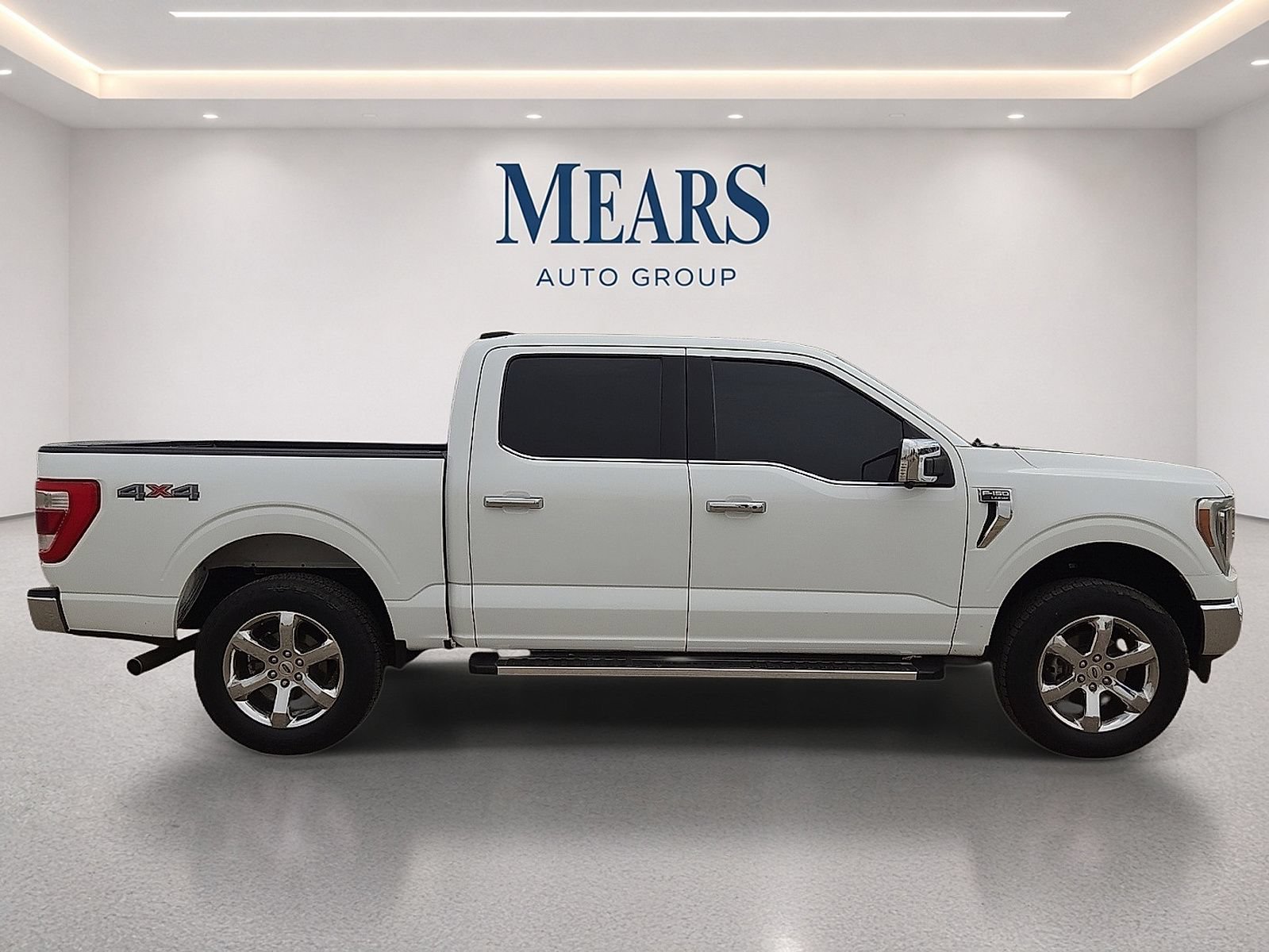 Used 2023 Ford F150 Lariat w/ Equipment Group 502A High AWD/4WD image 6
