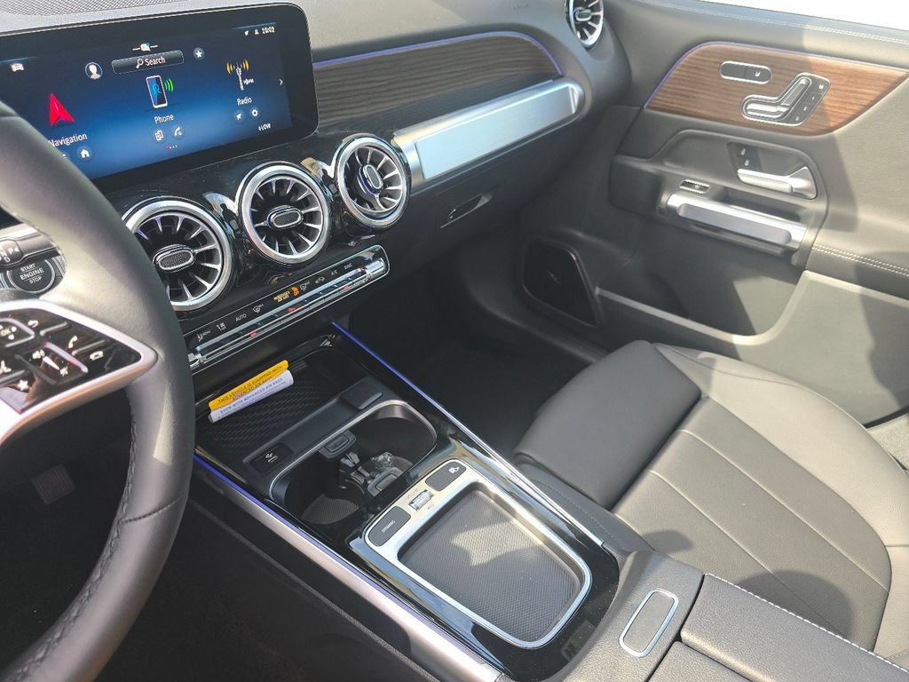 New 2026 Mercedes-Benz GLB 250 4MATIC image 29