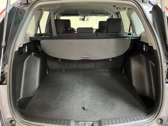 Used 2019 Honda CR-V LX image 14