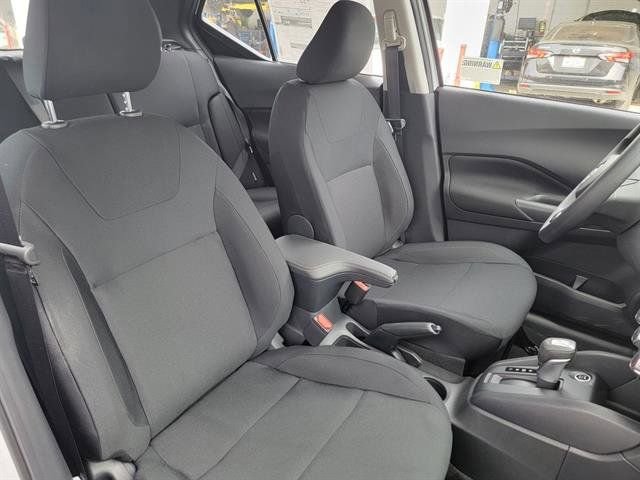 New 2025 Nissan Kicks Play S FWD image 12