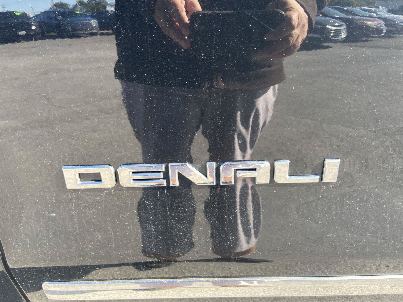 Used 2018 GMC Sierra 1500 Denali w/ Denali Ultimate Package AWD/4WD image 36