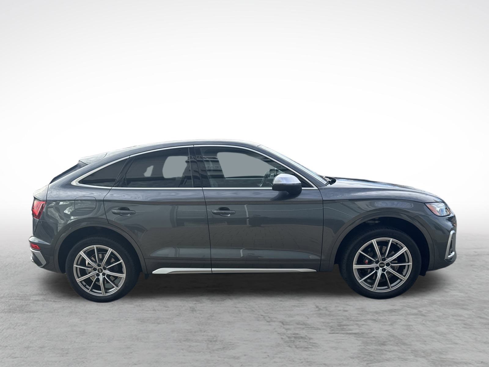 Used 2024 Audi SQ5 Premium Plus w/ Premium Plus Package image 10