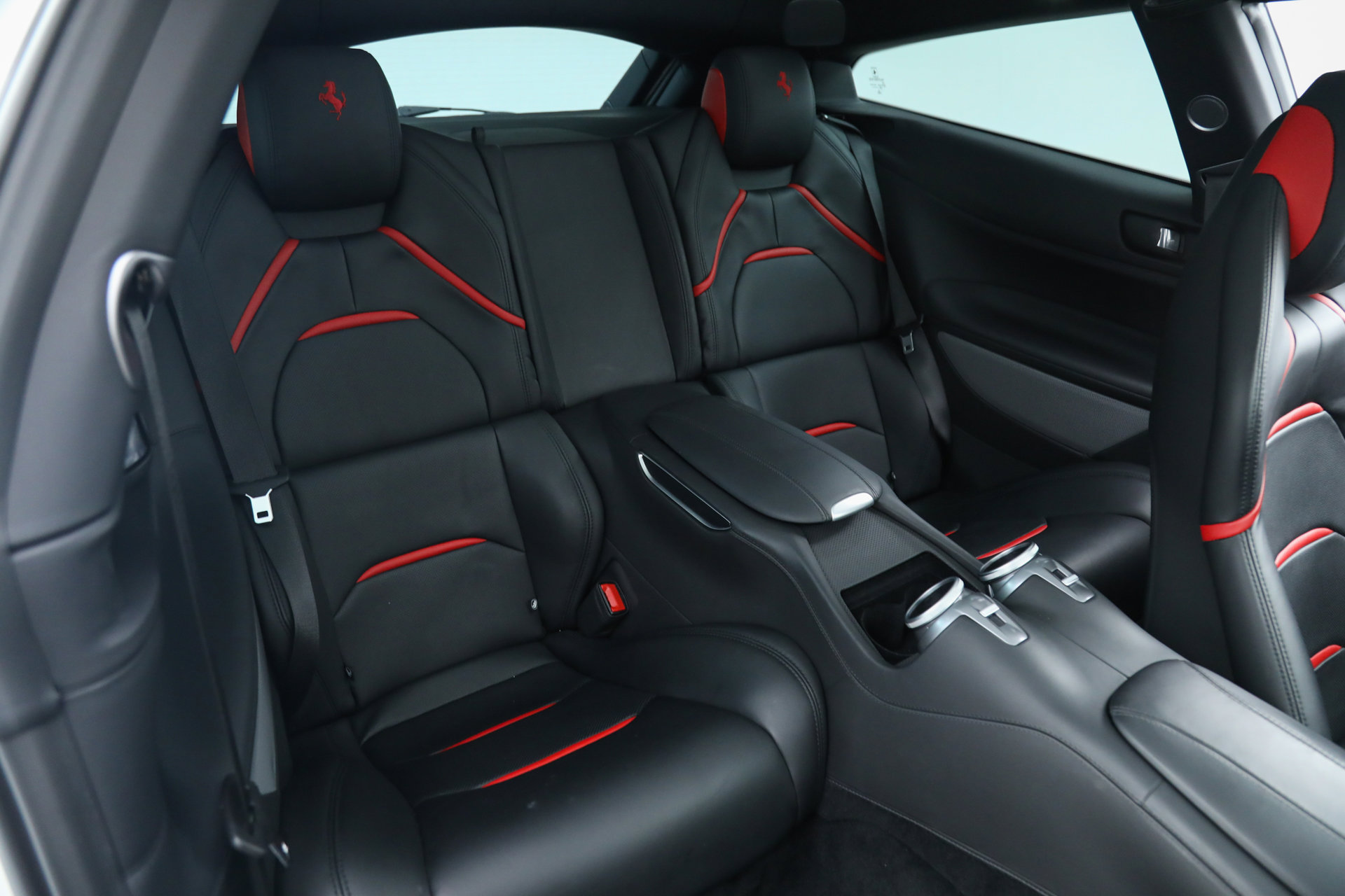 Certified 2020 Ferrari GTC4Lusso image 22