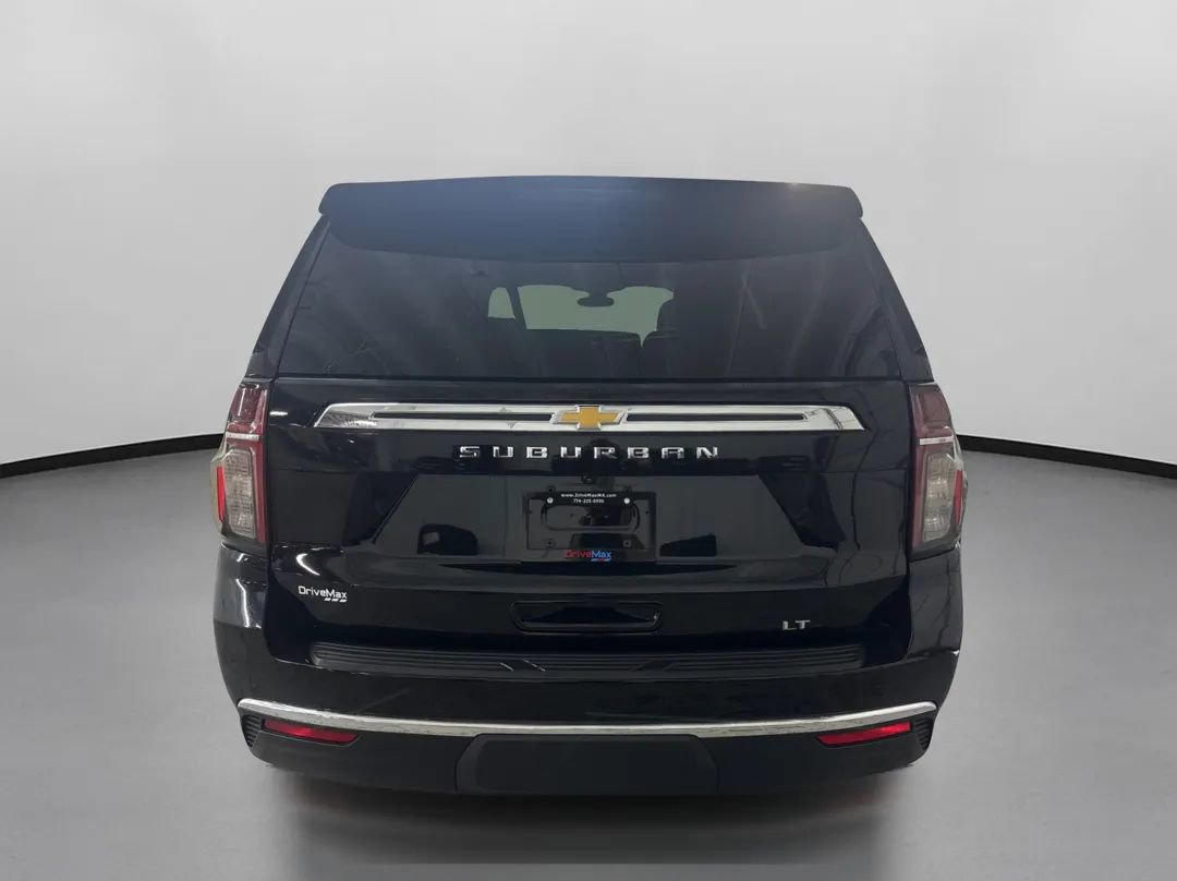 Used 2021 Chevrolet Suburban LT AWD/4WD image 8