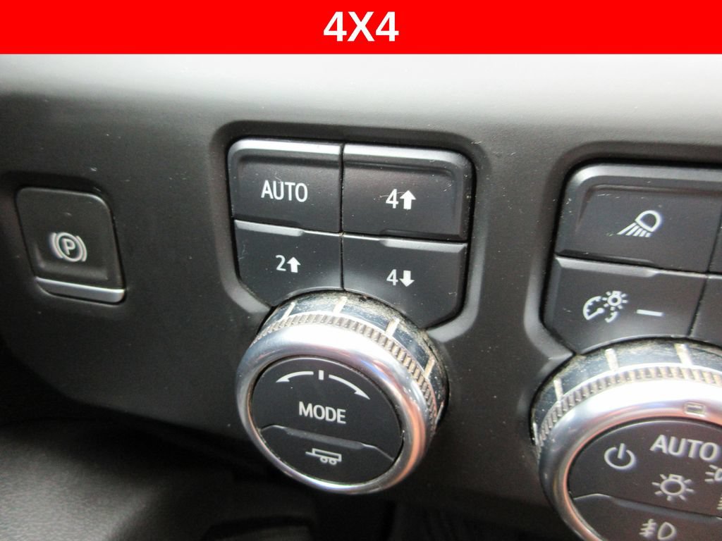 Certified 2022 GMC Sierra 1500 AT4 w/ AT4 Preferred Package AWD/4WD image 32