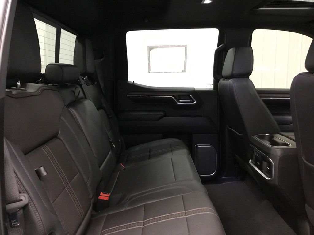 Used 2024 Chevrolet Silverado 1500 High Country w/ High Country Premium Package image 20