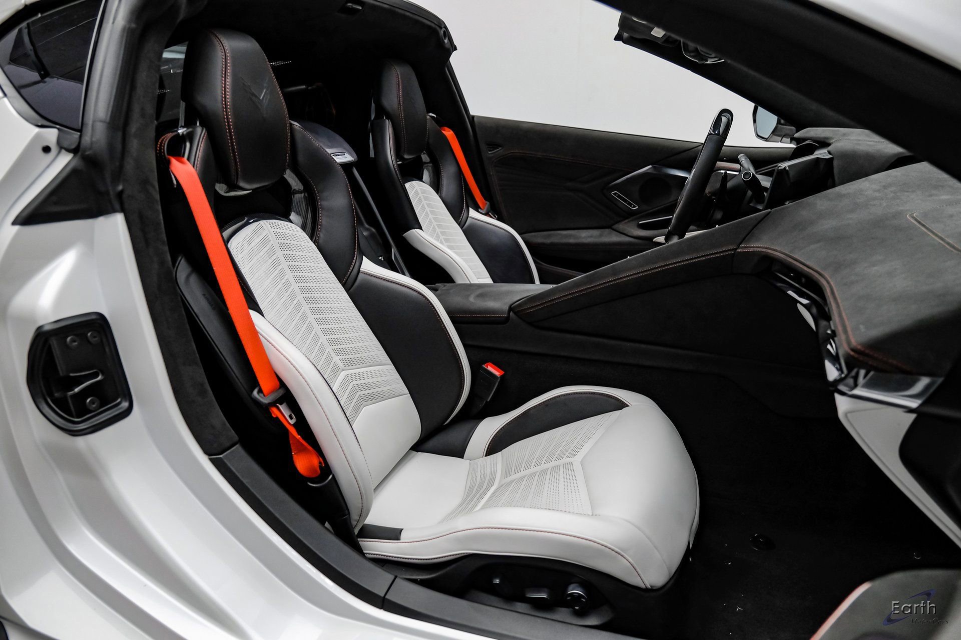 Used 2023 Chevrolet Corvette Z06 w/ Z07 Performance Package image 67