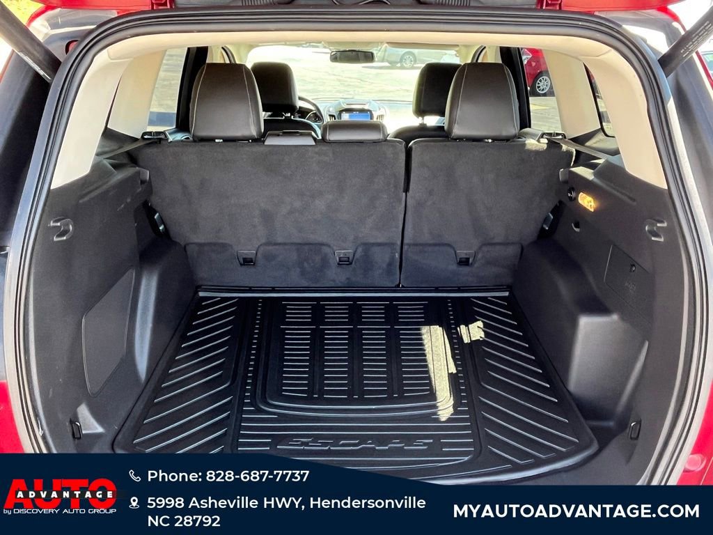 Used 2017 Ford Escape Titanium image 29