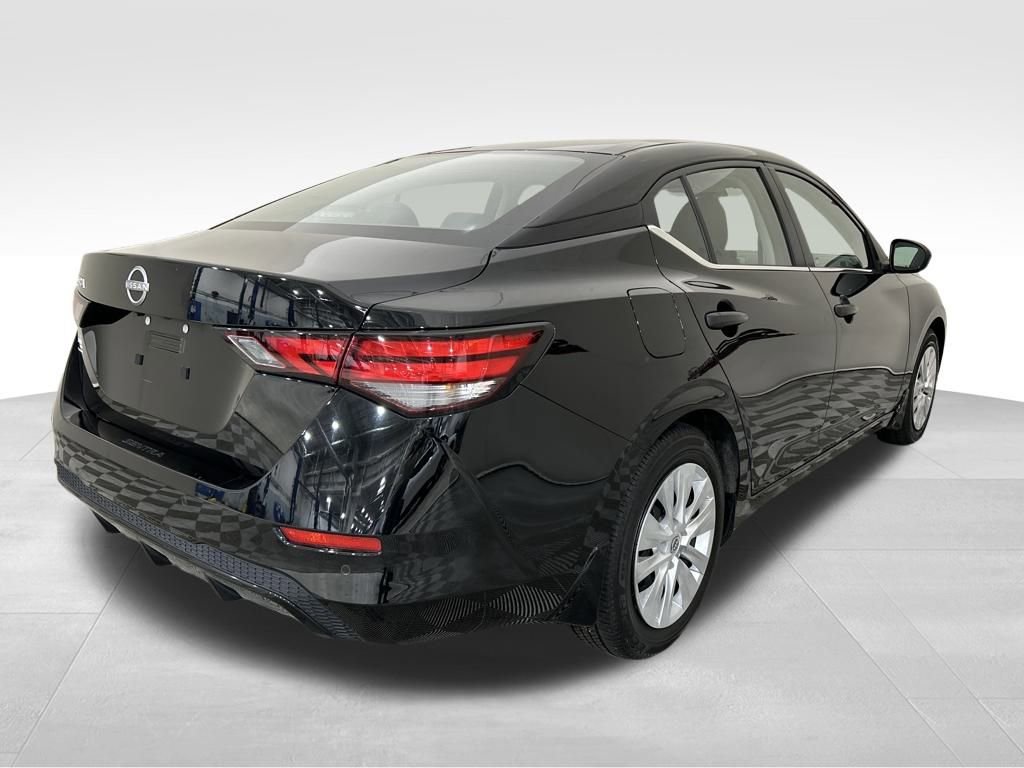 Used 2024 Nissan Sentra S image 5