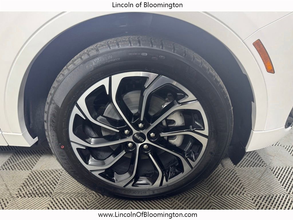 New 2026 Lincoln Nautilus Reserve AWD/4WD image 15