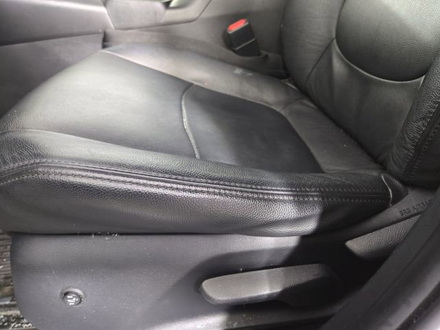 Used 2021 Toyota RAV4 LE AWD/4WD image 27