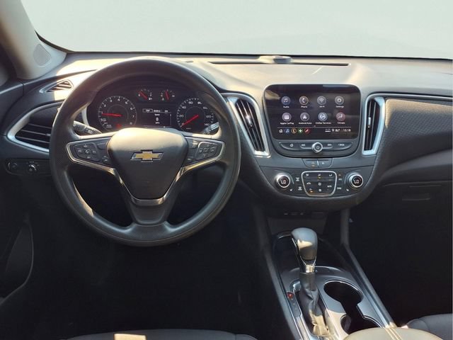 Used 2023 Chevrolet Malibu LT FWD image 4