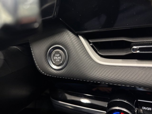 New 2026 Chevrolet Equinox LT w/ Convenience Package II image 43