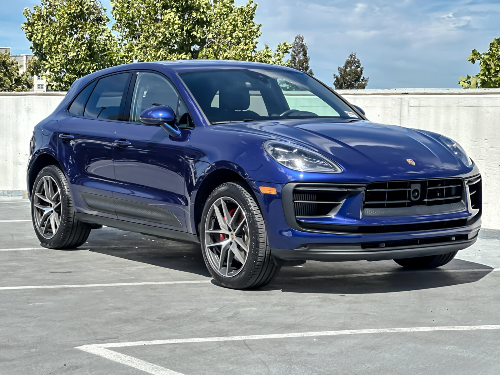 Used 2024 Porsche Macan S AWD/4WD image 11