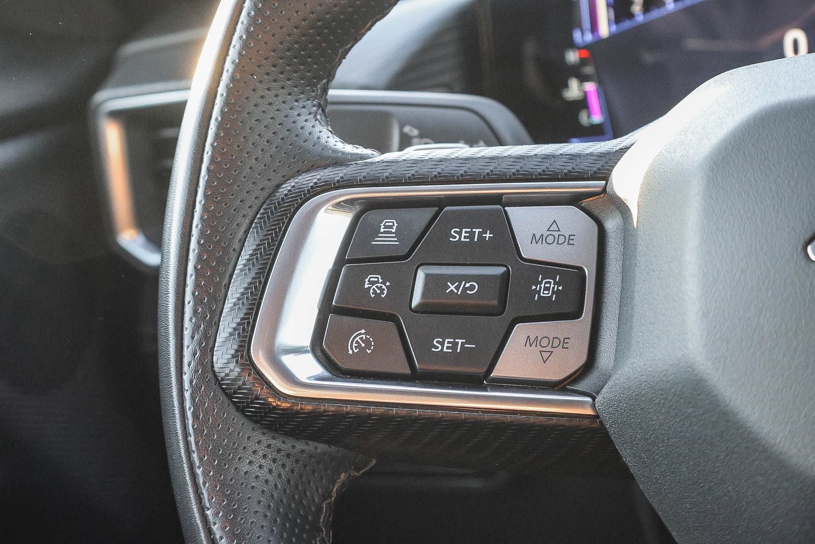 Used 2024 Ford Mustang GT Premium RWD image 33