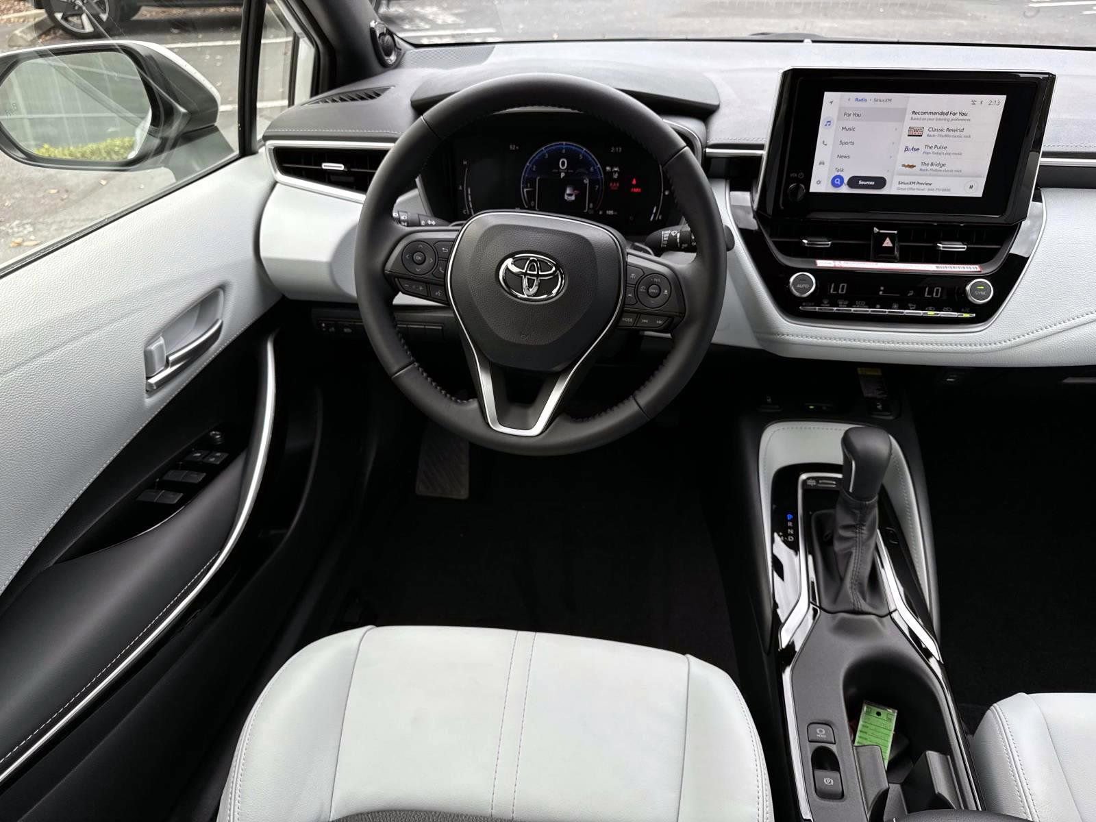 Used 2025 Toyota Corolla XSE image 21