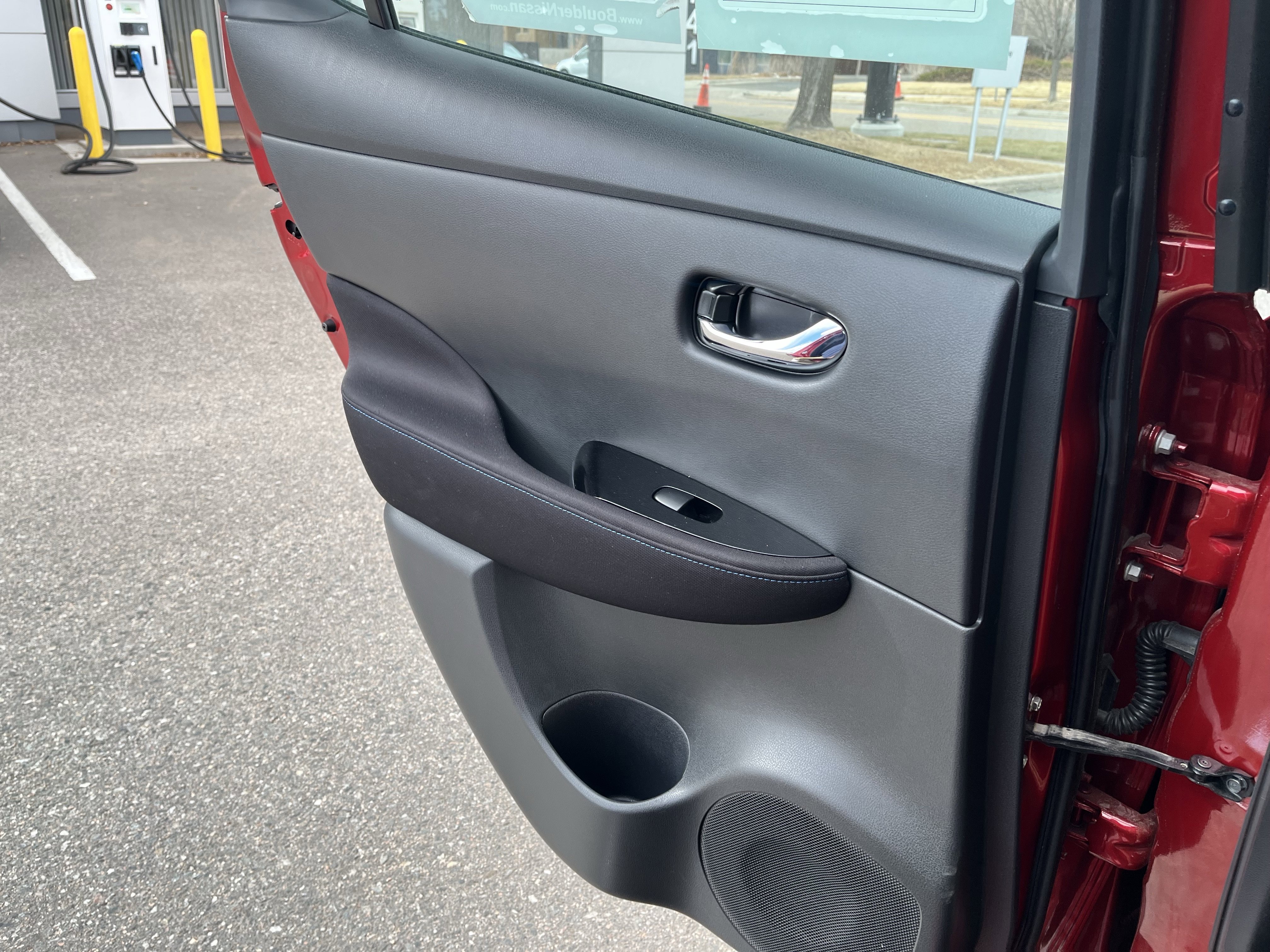 Used 2019 Nissan Leaf SV Plus w/ SV All Weather Package image 31