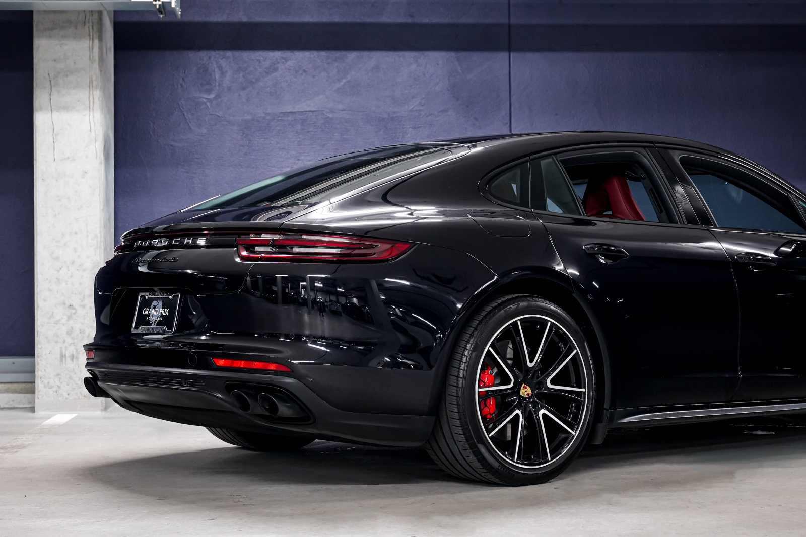 Used 2018 Porsche Panamera Turbo AWD/4WD image 40