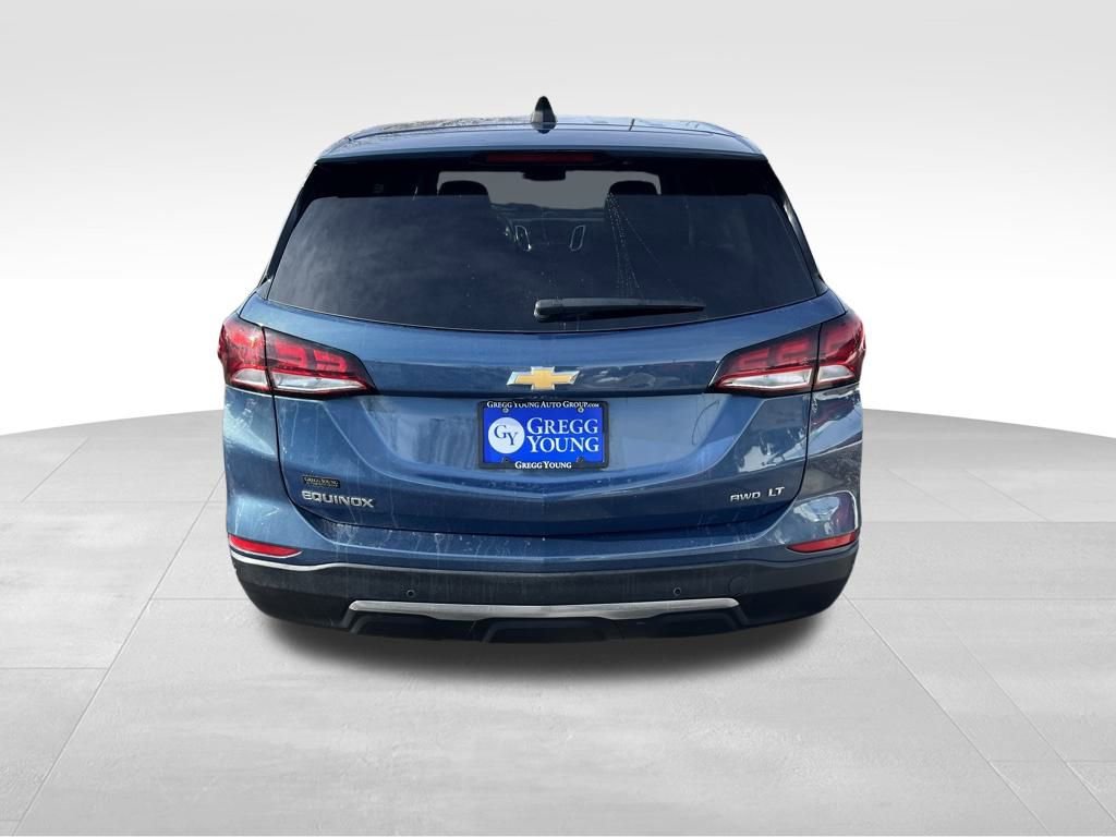 Used 2024 Chevrolet Equinox LT w/ LPO, Floor Liner Package image 5