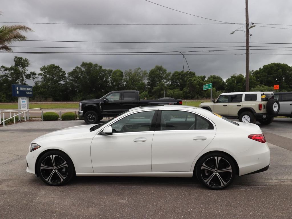 Used 2024 Mercedes-Benz C 300 Sedan image 5