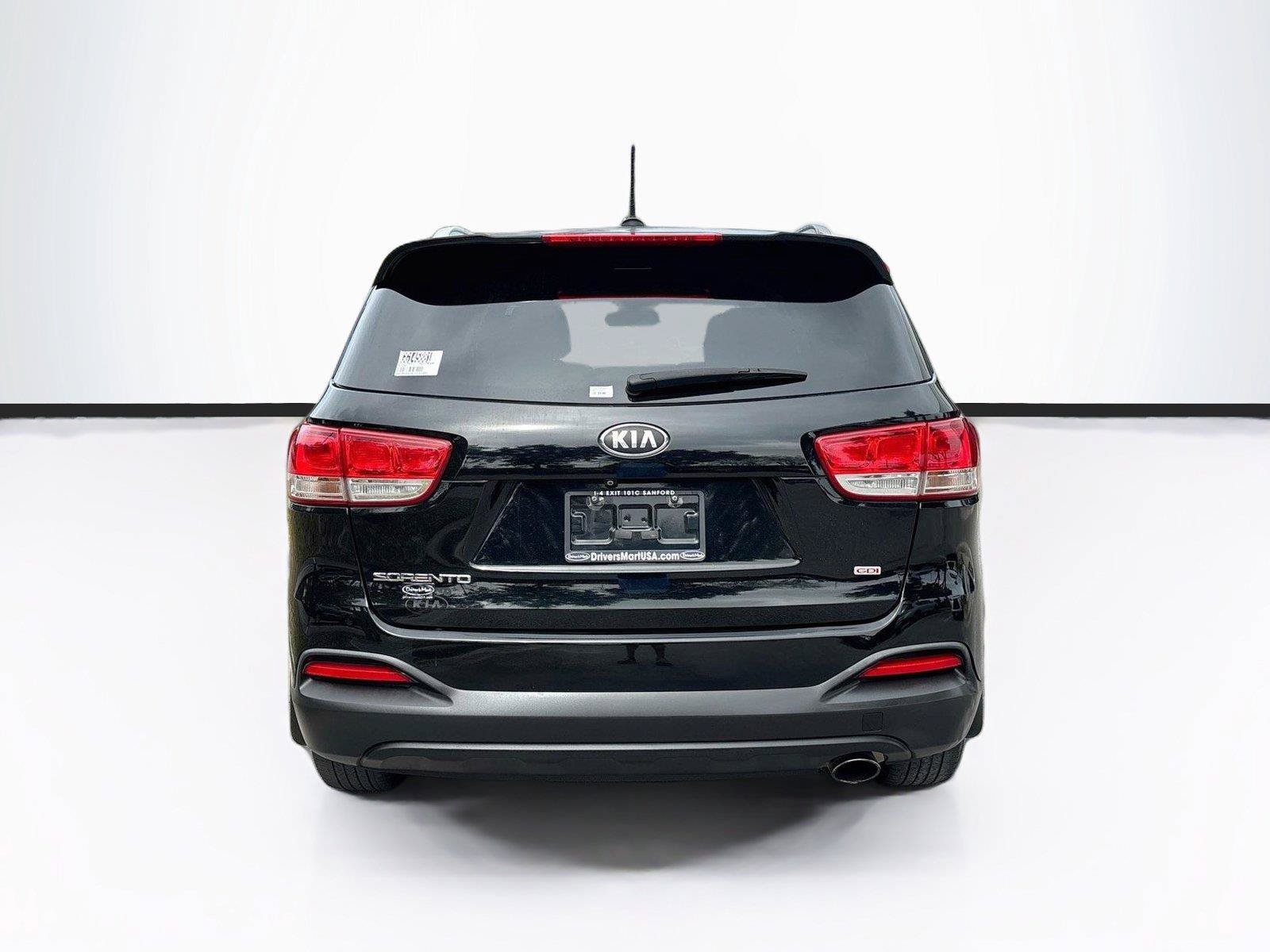 Used 2016 Kia Sorento FWD image 6