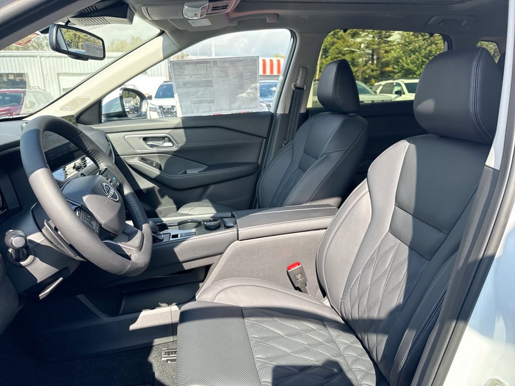 New 2026 Nissan Rogue Platinum w/ Platinum Premium Package AWD/4WD image 22