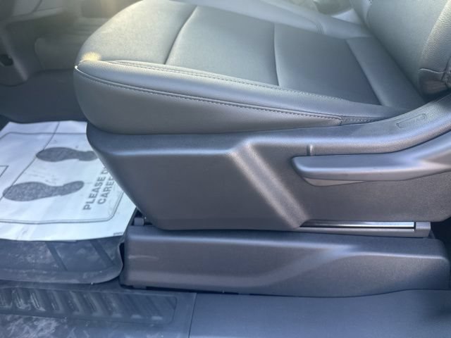 New 2026 Chevrolet Silverado 1500 W/T w/ WT Safety Package AWD/4WD image 18