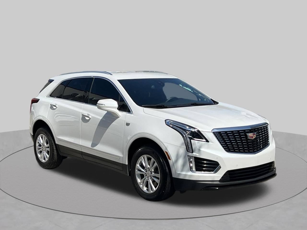 Used 2024 Cadillac XT5 Luxury FWD image 8