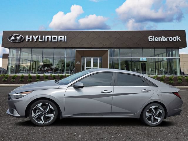 Certified 2022 Hyundai Elantra Limited FWD image 1