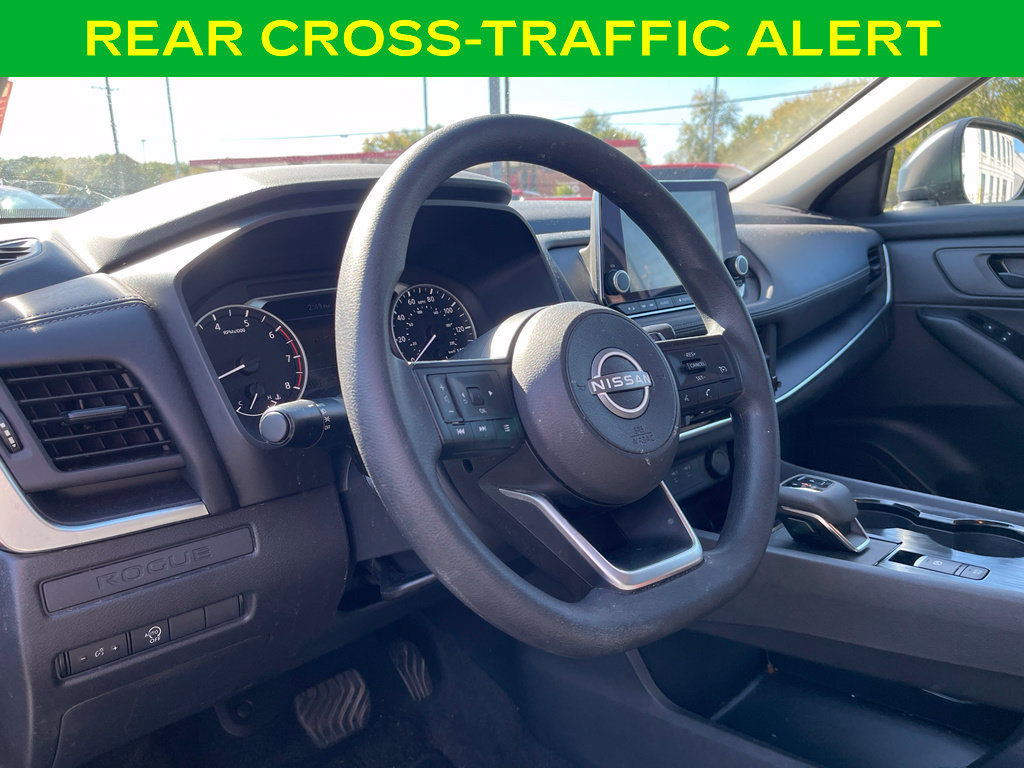 Used 2024 Nissan Rogue S AWD/4WD image 17