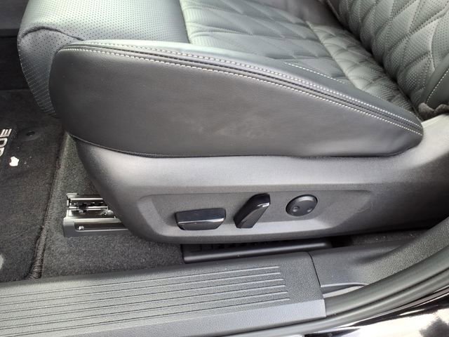 Certified 2026 Nissan Rogue Platinum w/ Tech Package image 12