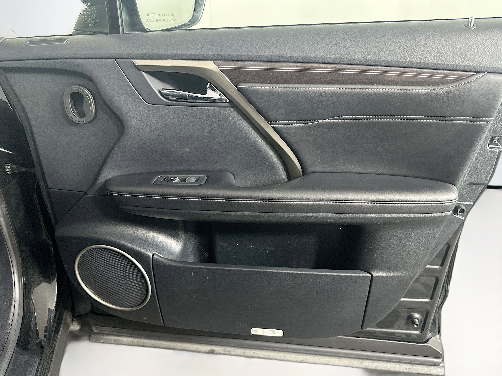 Used 2022 Lexus RX 350L Luxury image 36