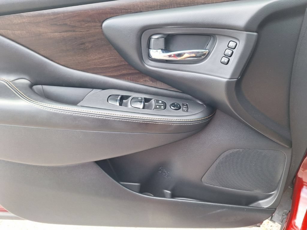 Used 2023 Nissan Murano Platinum w/ Cargo Package FWD image 21