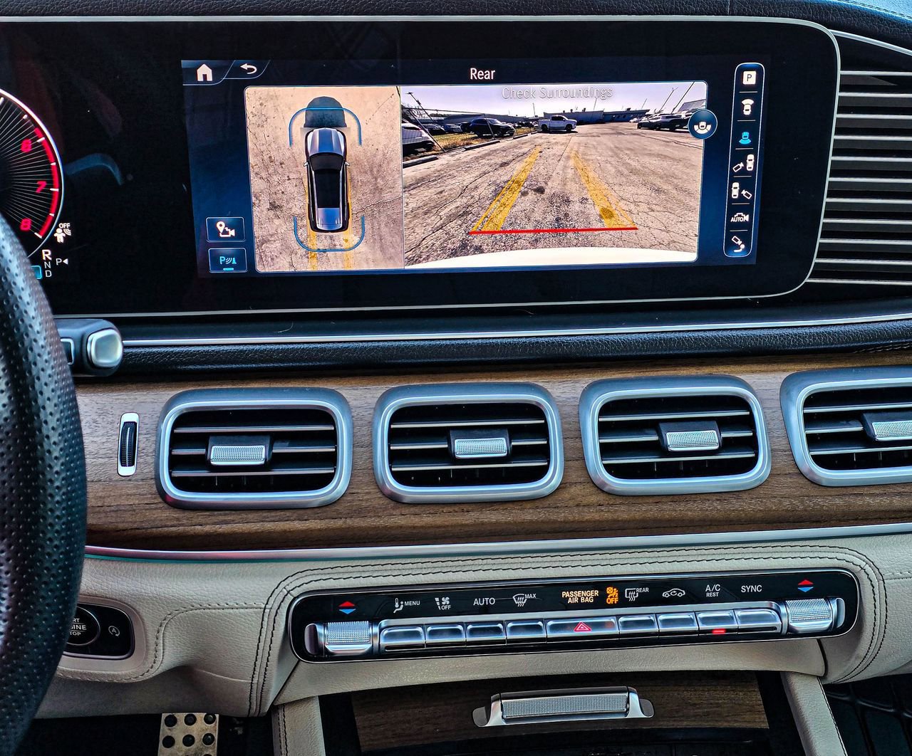 Used 2024 Mercedes-Benz GLS 450 4MATIC image 20