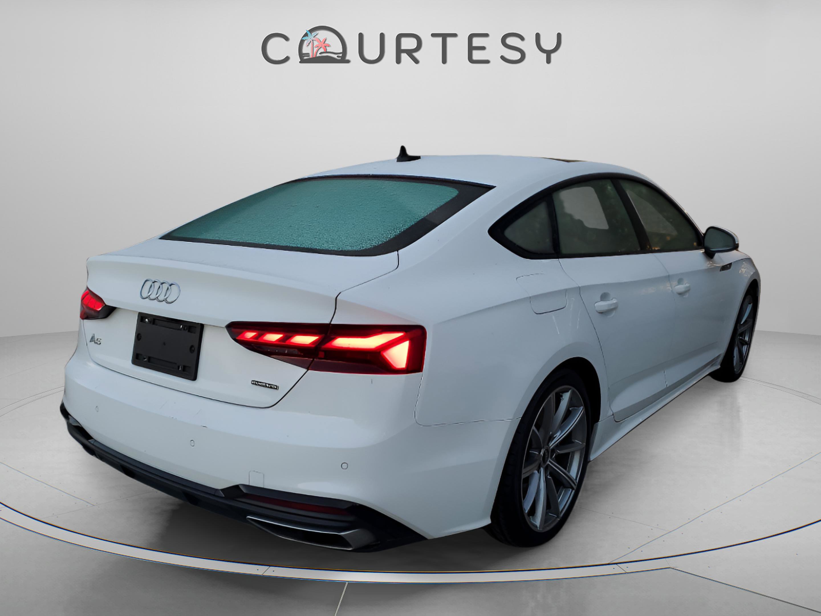 Used 2025 Audi A5 2.0T Premium Plus image 4