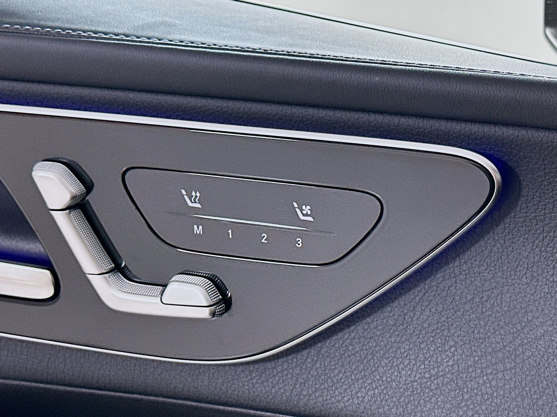 New 2026 Mercedes-Benz GLC 43 AMG 4MATIC image 22