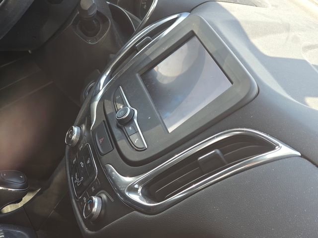 Used 2021 Chevrolet Equinox LT image 8