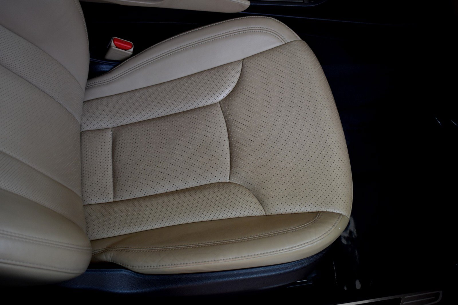 Used 2016 Hyundai Azera FWD image 37