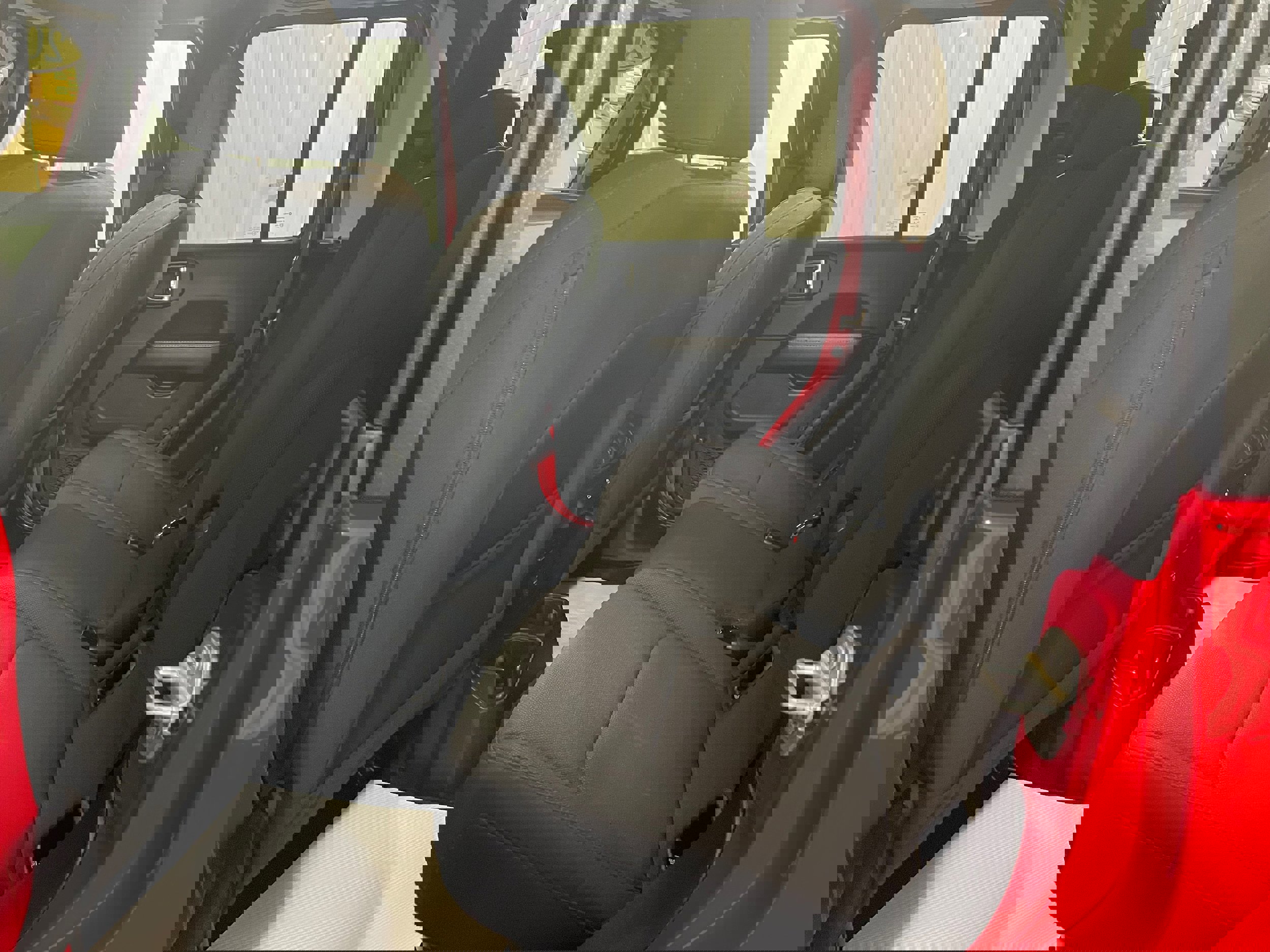 Used 2023 Jeep Gladiator Overland image 8